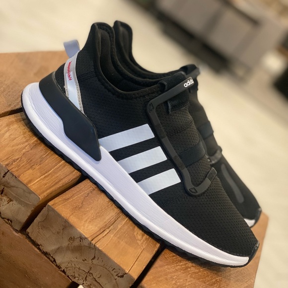 adidas upath black